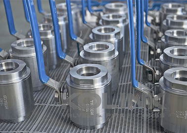 2-pc Kalıp Çelik top valfi Soket kaynaklı SW Son 1000WOG 3000PSI Sınıf 2500